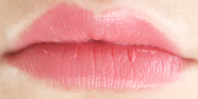 action lipstick max & more