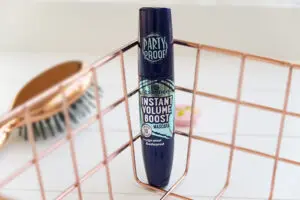 essence instant volume boost mascara waterproof